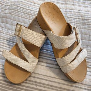 Vionic Women's Pacific Rio Platform Sandal Ladies Adjustable Slide Sandal Ortho